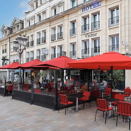 Victor Hotel