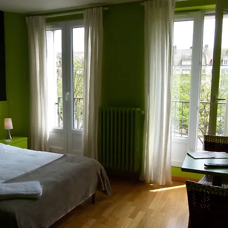 Hotel Victor Beauvais