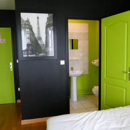 Victor Hotel 2*