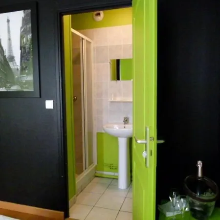 Hotel Victor Beauvais