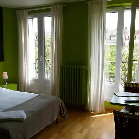 Victor Hotel Beauvais