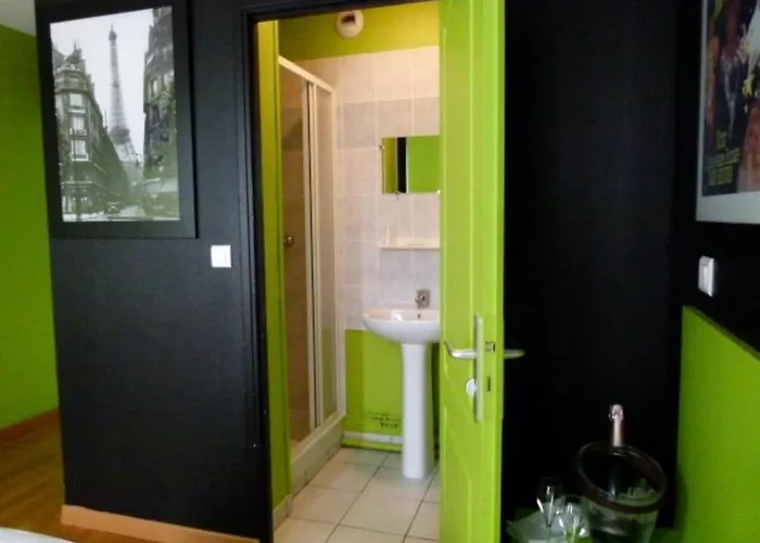 Hotel Victor Beauvais